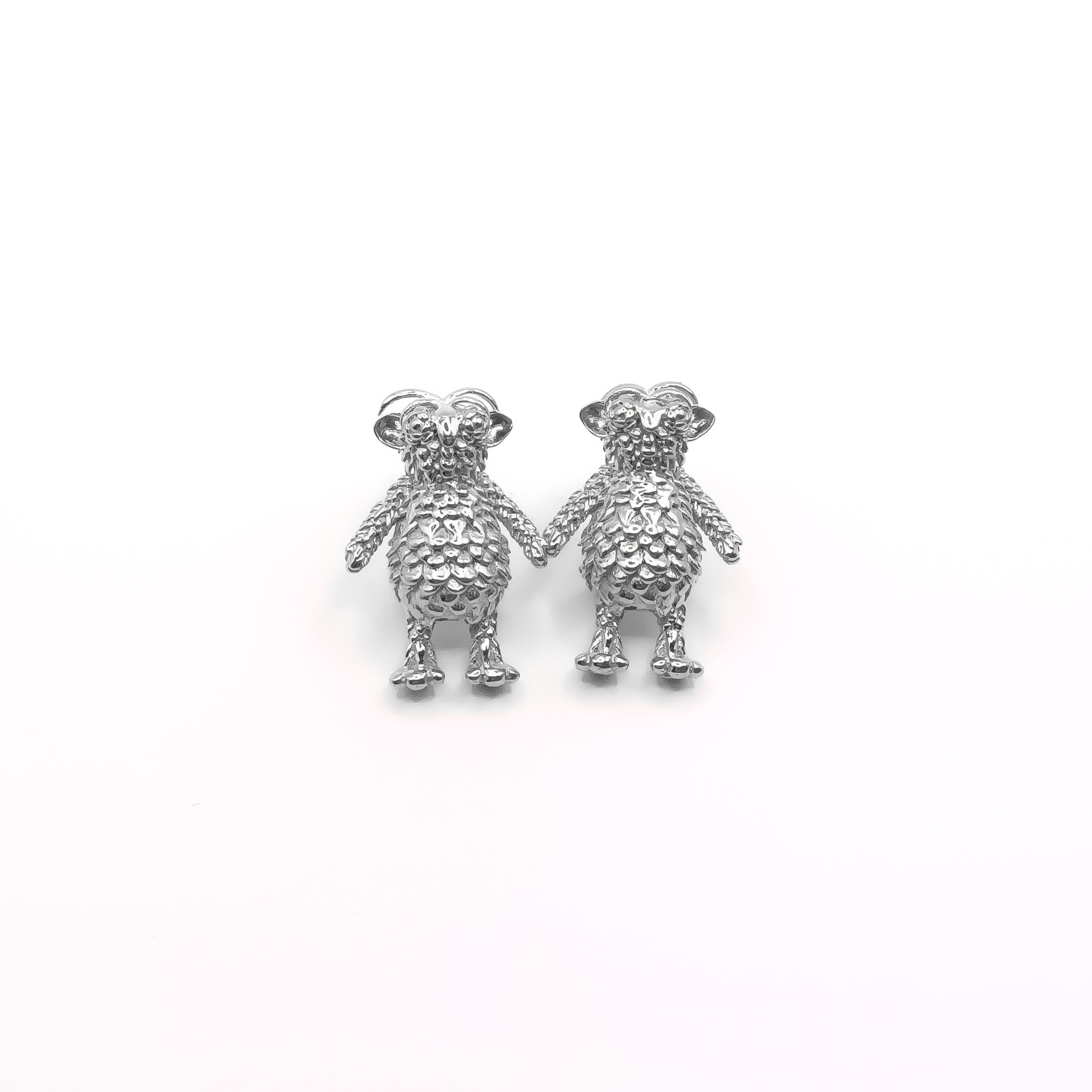 Aretes monstruo pequeño