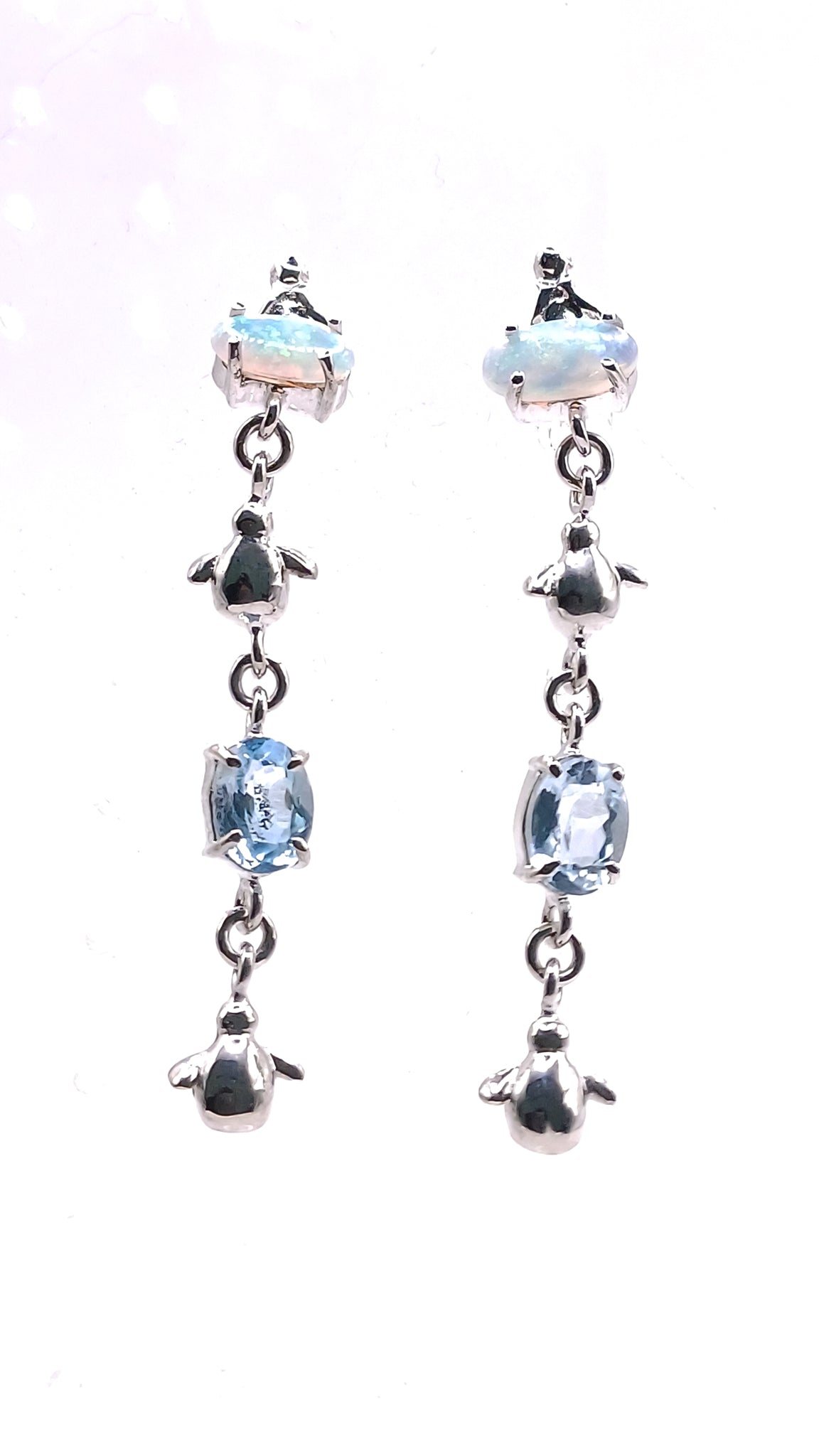 Aretes largos Principito con aguamarinas y opalo - Paula Guzmán