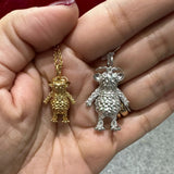 Dije Monstruo mediano - Paula Guzmán