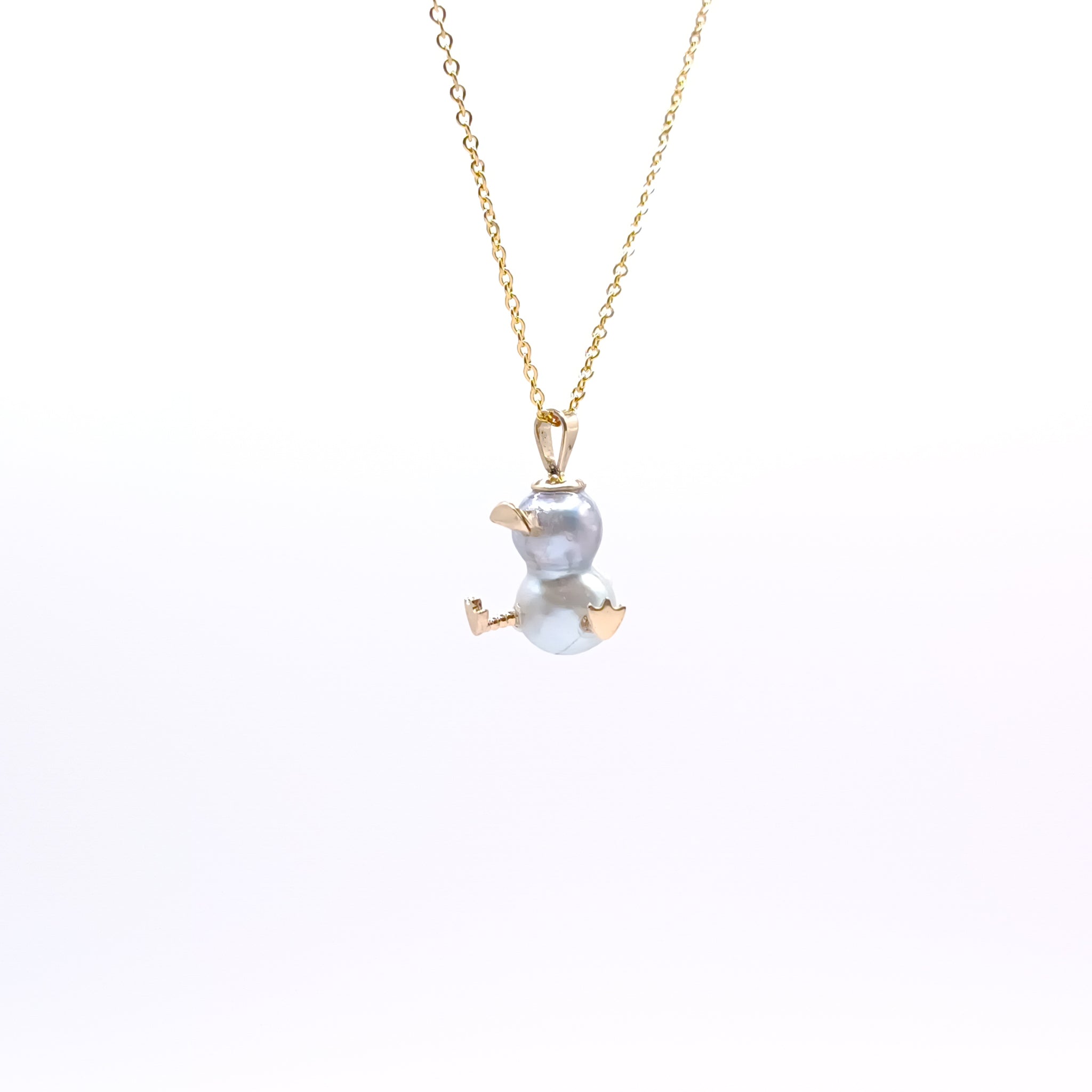 Out of the eggshell dije - Paula Guzmán